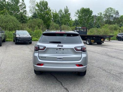 2022 Jeep Compass Altitude