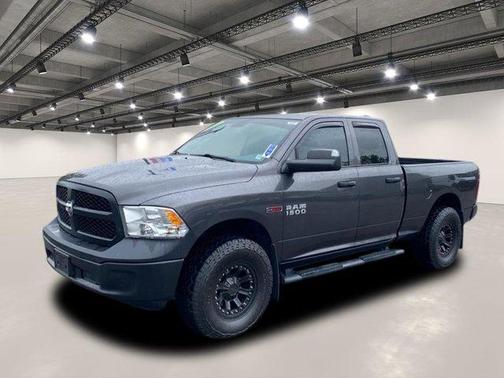 2018 RAM 1500 ST