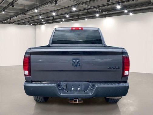 Granite Crystal Clearcoat Metallic 2021 RAM 1500 Classic SLT
