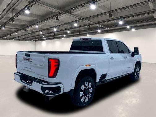 2024 GMC Sierra 2500 Denali