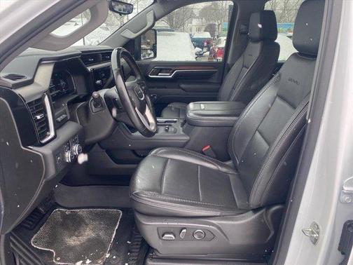 2024 GMC Sierra 2500 Denali