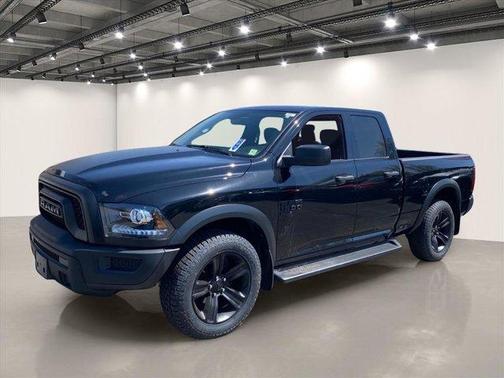 Diamond Black 2022 RAM 1500 Classic SLT