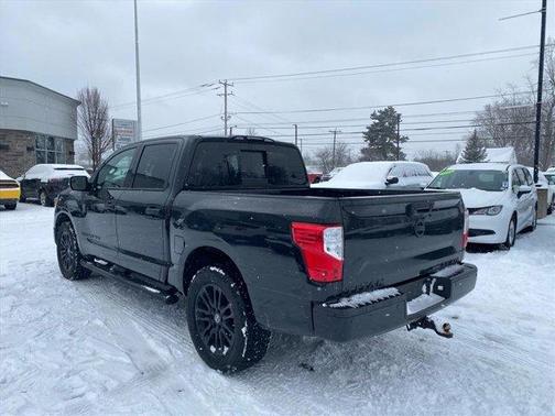 2019 Nissan Titan SV