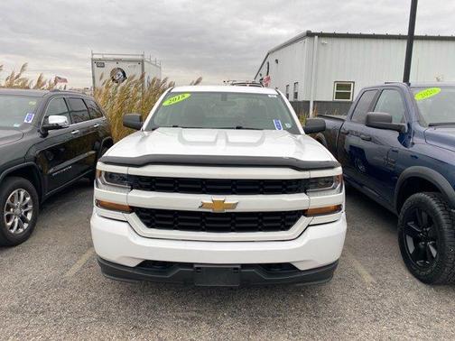 2018 Chevrolet Silverado 1500 Custom