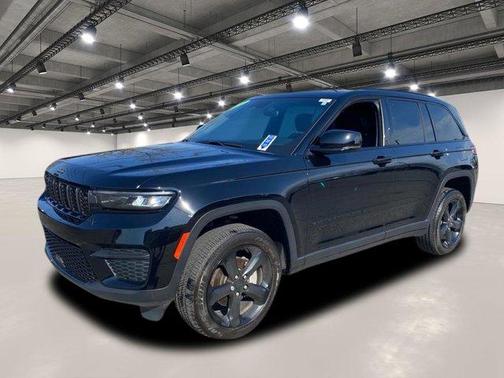 2023 Jeep Grand Cherokee Altitude
