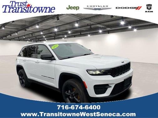 2023 Jeep Grand Cherokee Altitude