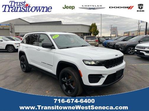 2023 Jeep Grand Cherokee Altitude