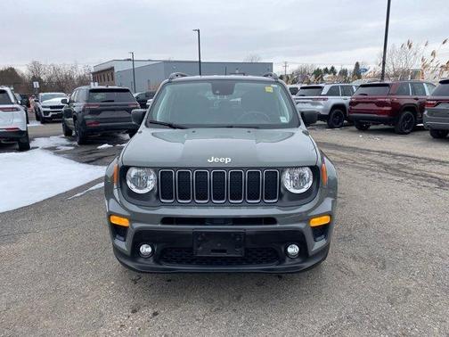 2022 Jeep Renegade Latitude