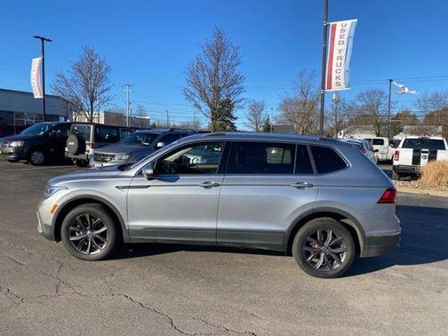 2022 Volkswagen Tiguan 2.0T SE