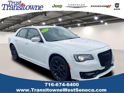 2022 Chrysler 300 S
