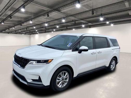 2022 Kia Carnival LXS