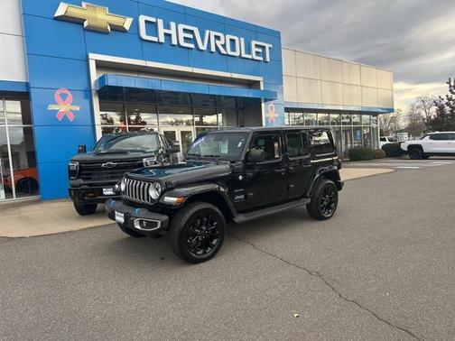 2024 Jeep Wrangler 4xe Sahara
