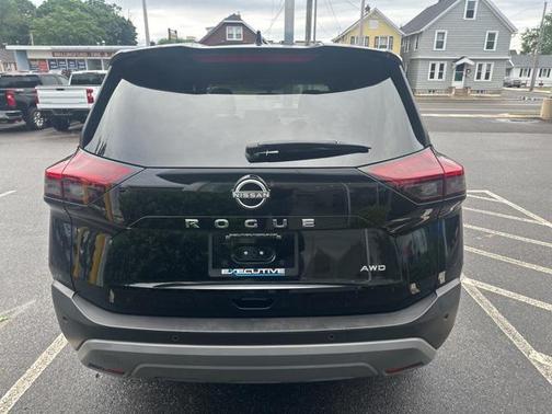2022 Nissan Rogue S