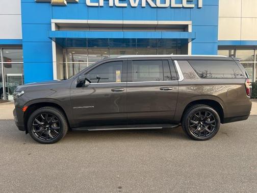 2021 Chevrolet Suburban LT