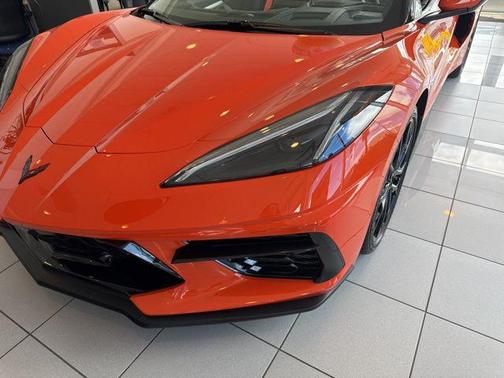 2026 Chevrolet Corvette Stingray w/2LT