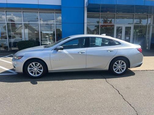 2017 Chevrolet Malibu 1LT