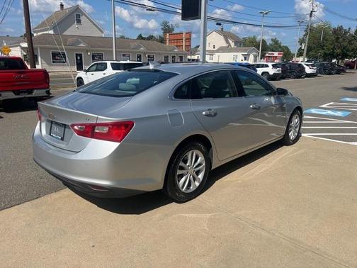 2017 Chevrolet Malibu 1LT