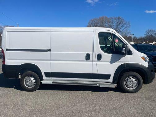 2023 RAM ProMaster 2500 Base