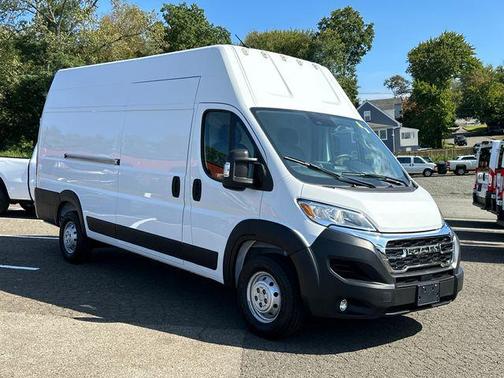 Bright White Clearcoat 2023 RAM ProMaster 3500 High Roof