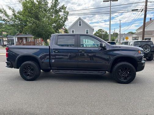 Dark Ash Metallic 2024 Chevrolet Silverado 1500 ZR2