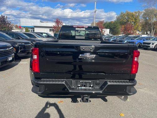2026 Chevrolet Silverado 3500 High Country