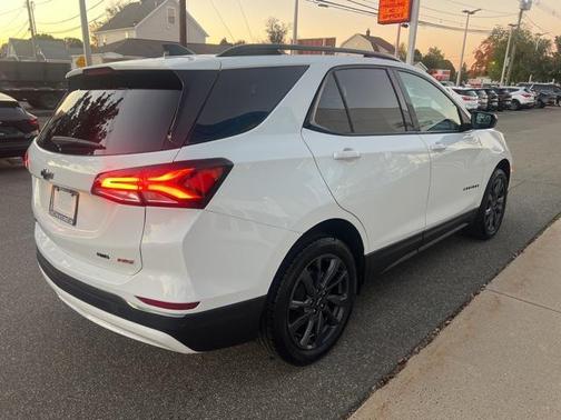 2022 Chevrolet Equinox AWD RS