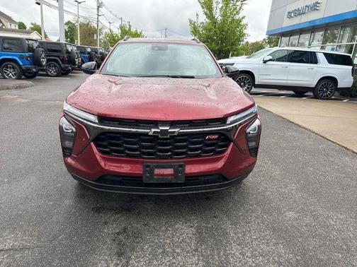 Crimson Metallic 2024 Chevrolet Trax FWD 2RS