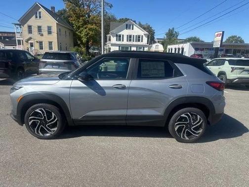 Sterling Gray Metallic 2026 Chevrolet Trailblazer RS