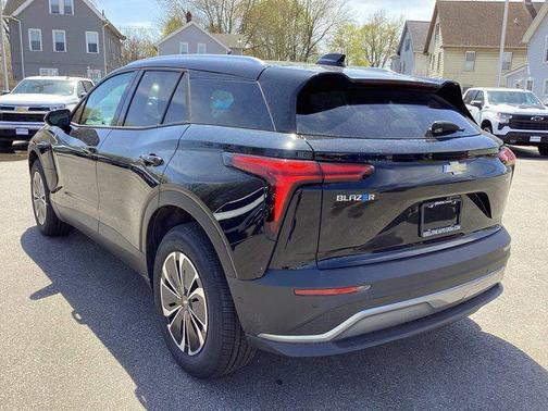 2025 Chevrolet Blazer EV eAWD LT