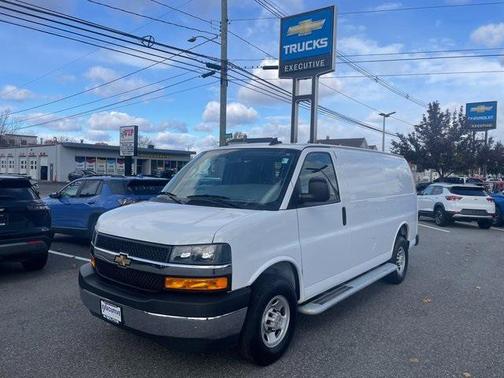 2024 Chevrolet Express 2500 RWD 2500 Regular Wheelbase WT