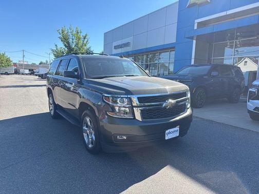 Deepwood Green Metallic 2019 Chevrolet Tahoe LT