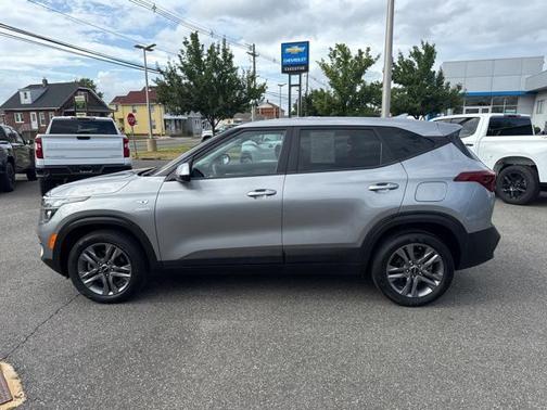 2023 Kia Seltos LX