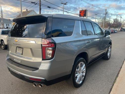 2024 Chevrolet Tahoe 4WD High Country