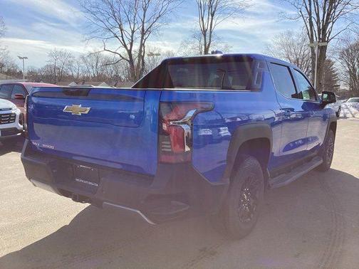 2025 Chevrolet Silverado EV LT