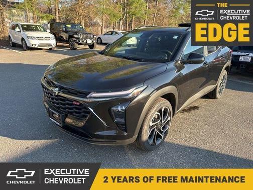 Mosaic Black Metallic 2026 Chevrolet Trax FWD 2RS