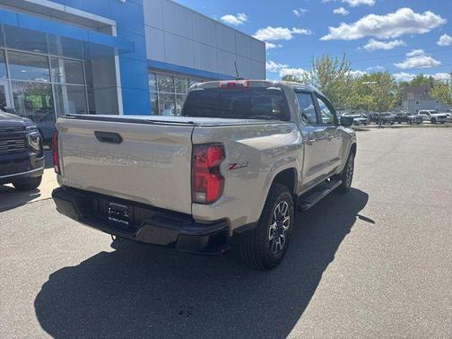 Sand Dune Metallic 2023 Chevrolet Colorado Z71