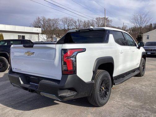 2025 Chevrolet Silverado EV LT