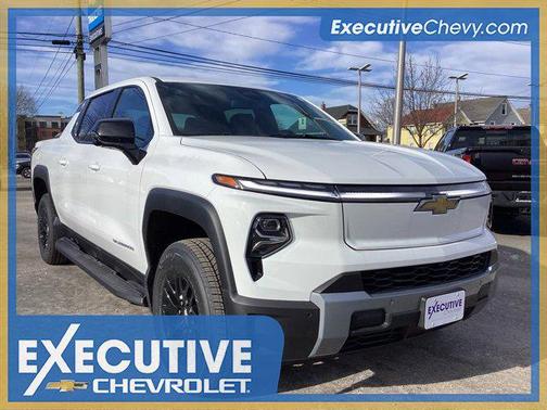 2025 Chevrolet Silverado EV LT