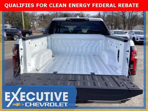 2025 Chevrolet Silverado EV LT