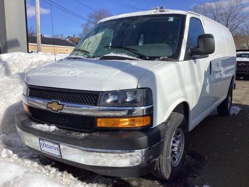 2025 Chevrolet Express 2500 RWD 2500 Regular Wheelbase WT