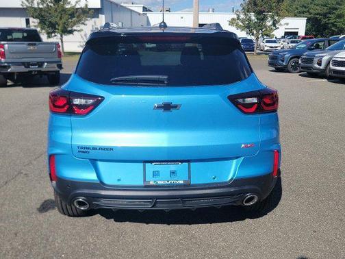 Marina Blue Metallic 2026 Chevrolet Trailblazer RS