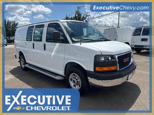2023 GMC Savana 2500 Work Van