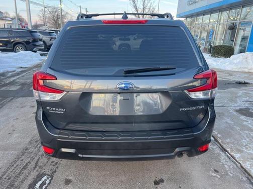 2024 Subaru Forester Base