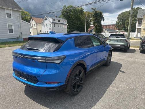 2025 Chevrolet Equinox EV RS