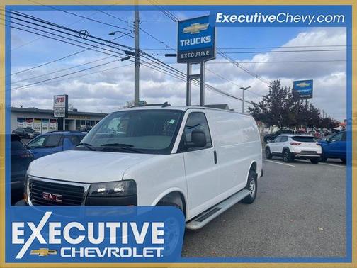 2024 GMC Savana 2500 Work Van