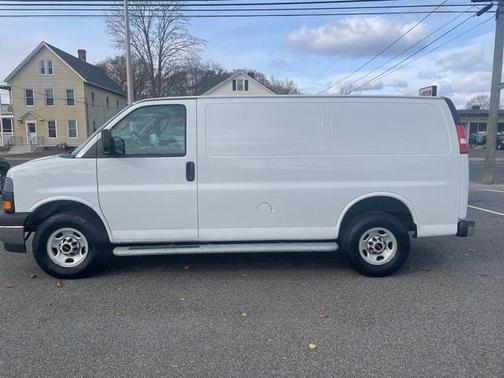 2024 GMC Savana 2500 Work Van
