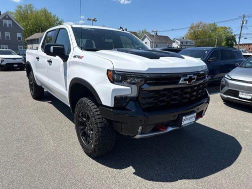 Summit White 2025 Chevrolet Silverado 1500 ZR2