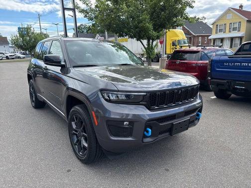 Baltic Gray Metallic Clearcoat 2024 Jeep Grand Cherokee 4xe Anniversary Edition