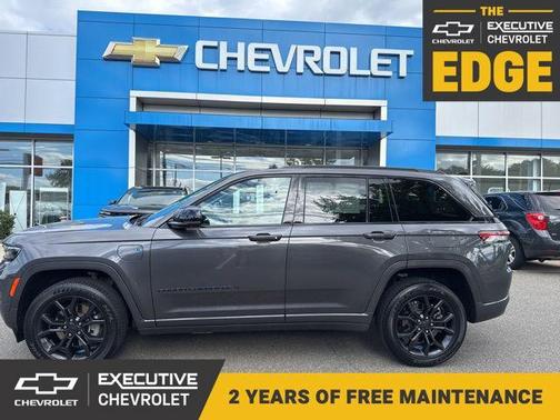 Baltic Gray Metallic Clearcoat 2024 Jeep Grand Cherokee 4xe Anniversary Edition