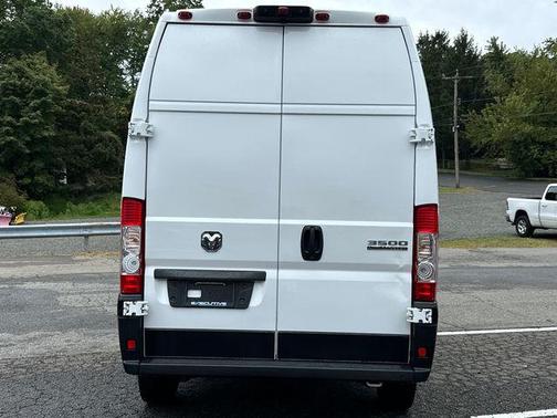 Bright White Clearcoat 2024 RAM ProMaster 3500 High Roof